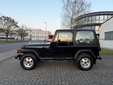 Jeep Wrangler 4.0 4x4 Cabrio H-Kennzeichen - Jeep aus 1991