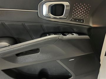 KIA Sorento - 10