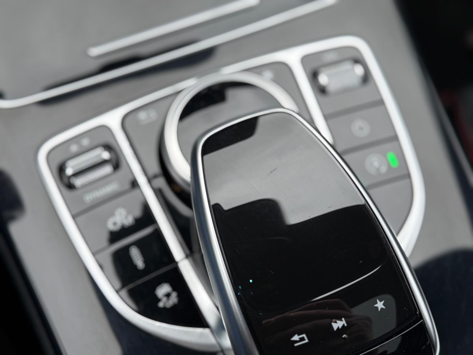 Mercedes-Benz C 43 AMG 4Matic T-Modell I PANO I BURMESTER IHUD
