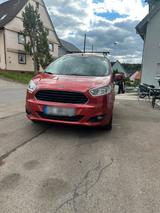 Ford tourneo Courier 1.0l - Ford Tourneo Courier von privat