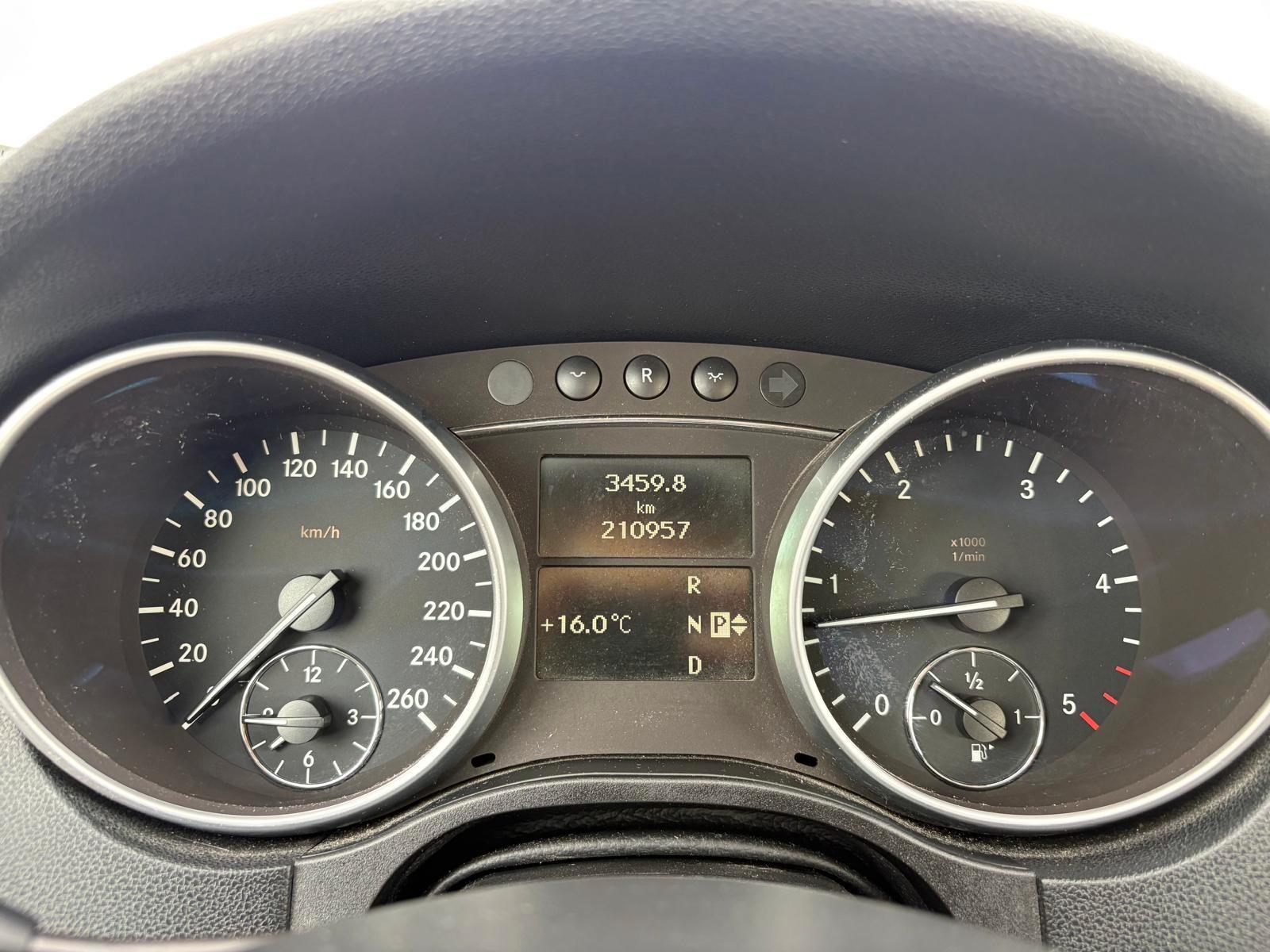 Mercedes-Benz ML280 2007 — photo 17