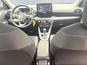 Toyota Yaris - 11