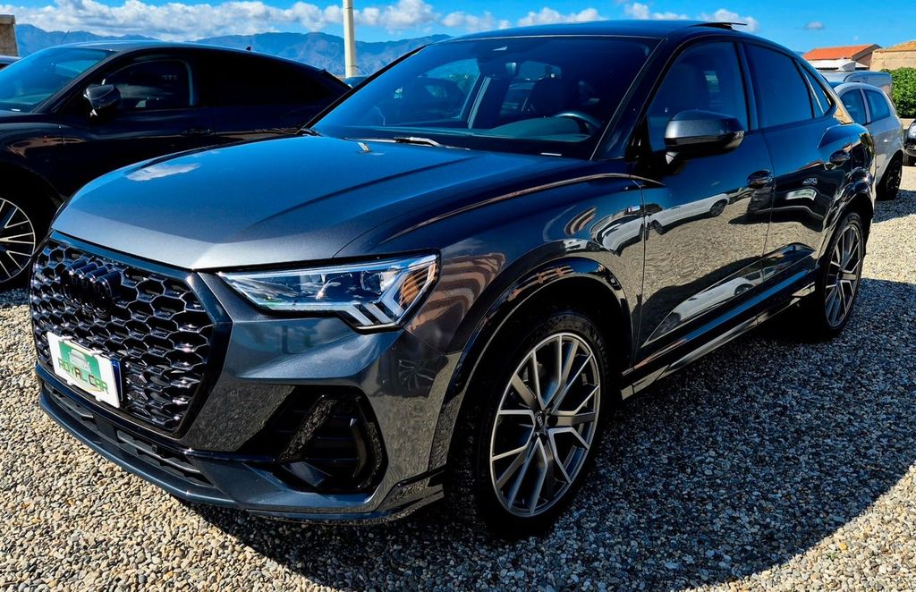 Image of Audi Q3