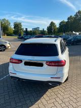 Mercedes-Benz E 300 de 4matic AMG line - Mercedes-Benz 300: 300d