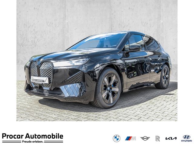 BMW iX xDrive40 Sportpaket HuD+AHK+ACC+Standhzg.+Mul