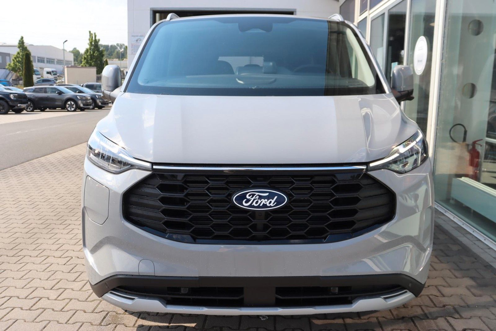 Ford Tourneo Custom Active PHEV 340/L2 3,99 % FIN*AHK imagem 3