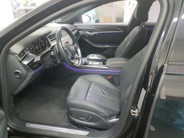 Audi A8 - 5