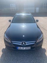 Mercedes-Benz 200 - Mercedes-Benz 200 mit Benzin-Antrieb: Kombi