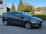 Kia cee'd Sportswagon Garantie *Klimaauto.*Navi*PDC* - Kia Gebrauchtwagen in Leipzig