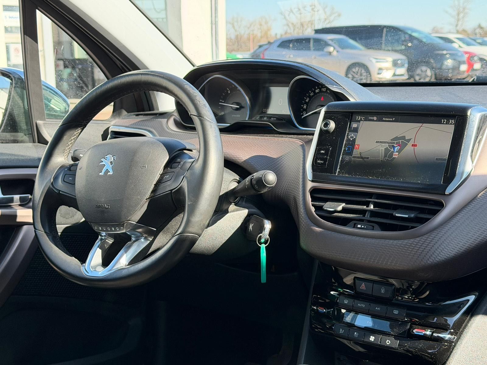 Fahrzeugabbildung Peugeot 2008 Allure