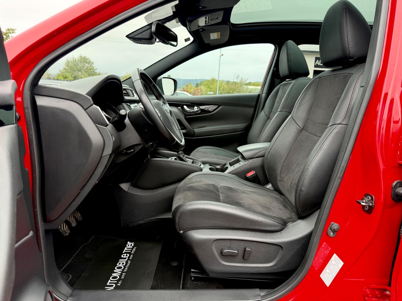 Nissan Qashqai 1.6 dCi PANO/NAVI/AHK/360°CAM/GARANTIE/