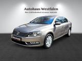 Volkswagen Passat Comfortline BlueMotion/Navi/KeylessGo - Volkswagen Passat aus 2011: Bluemotion