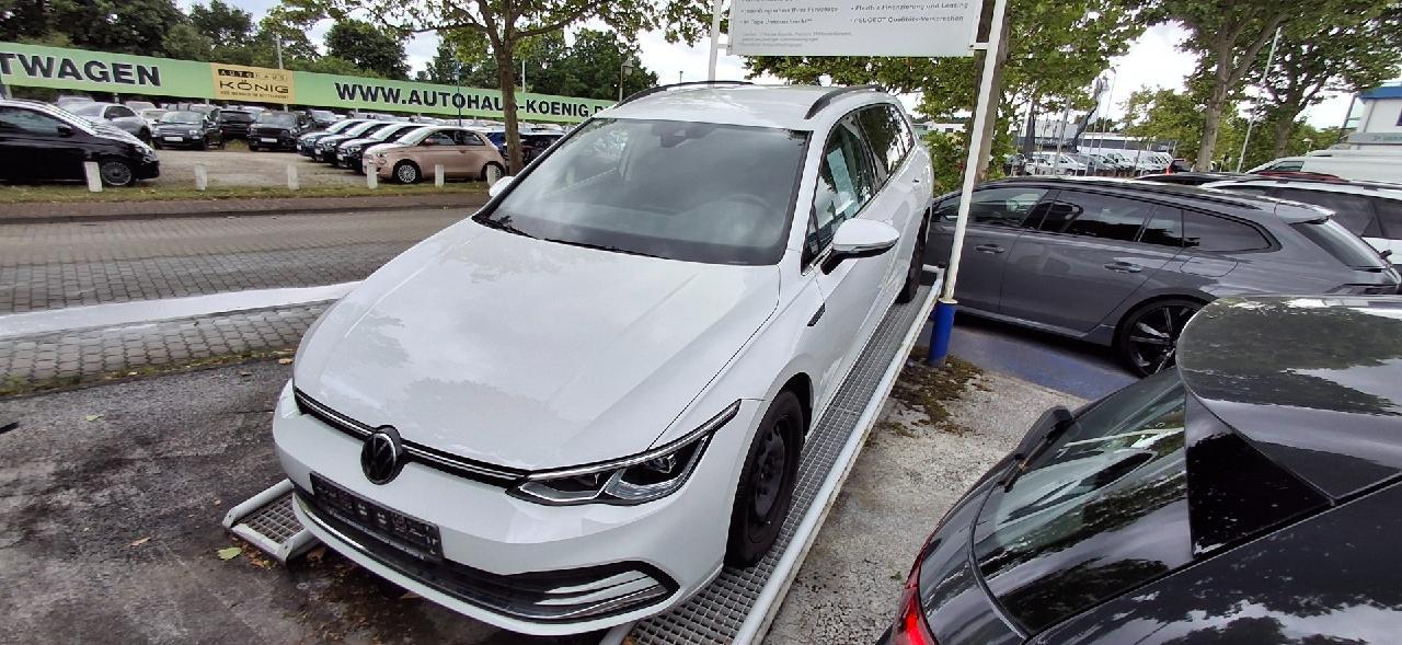Volkswagen Golf VIII Variant Style Standheizung Autm.