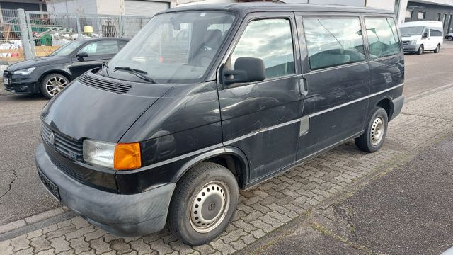 Volkswagen T4 Caravelle 2,5-l-Diesel TDI 65kW lang