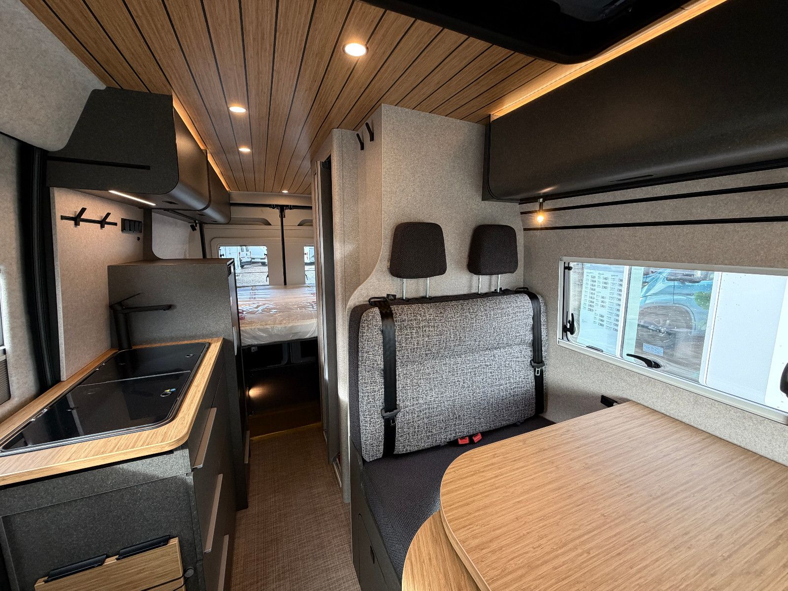 Fahrzeugabbildung HYMER / ERIBA / HYMERCAR Redwood 600 Trail