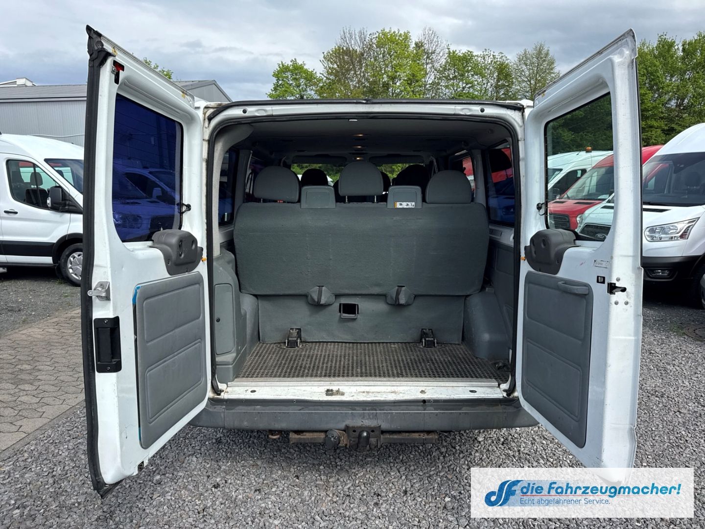 Fahrzeugabbildung Ford Transit Kombi FT 300 K 2.2 TDCi *EXPORT
