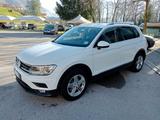 Volkswagen Tiguan 2.0 TDI SCR DSG 4MOTION Busine - VW Tiguan mit Halbautomatikschaltung
