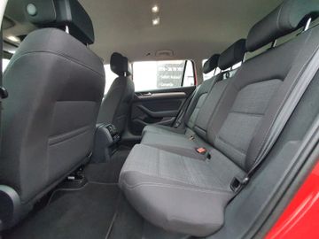 Volkswagen Passat Variant - 7