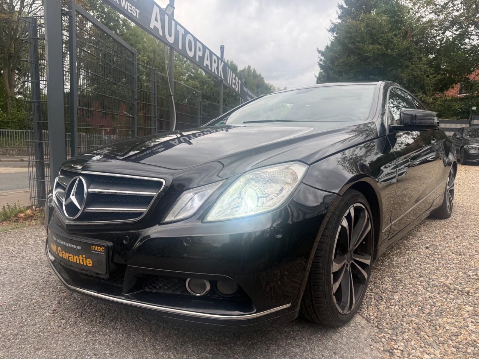 Mercedes-Benz E 200 E Coupe  CGI BlueEfficiency*TÜV 09:2027*