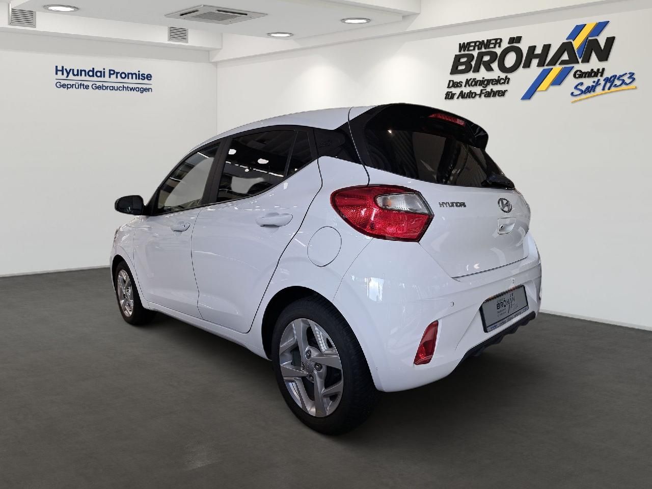 Fahrzeugabbildung Hyundai i10 Connect & Go