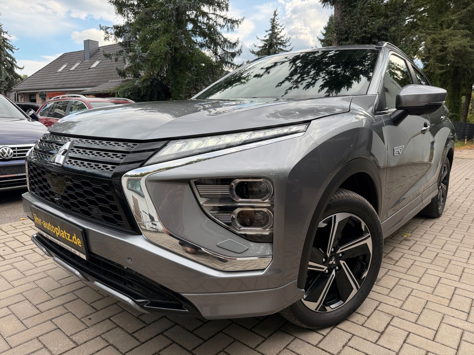 Mitsubishi Eclipse Cross - 1
