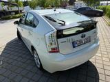 Toyota Prius 1.8-l-VVT-i Executive Executive - Toyota Prius aus 2012: V