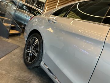Mercedes-Benz C 200 *Service 426*LED*TEMPO*PDC*2-ZONEN*SPUR*