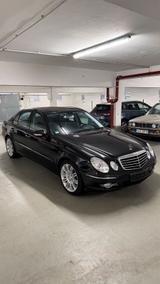 Mercedes-Benz Mercedes Benz w211 e320cdi 4 matic - Mercedes-Benz E 320: Cdi 4matic