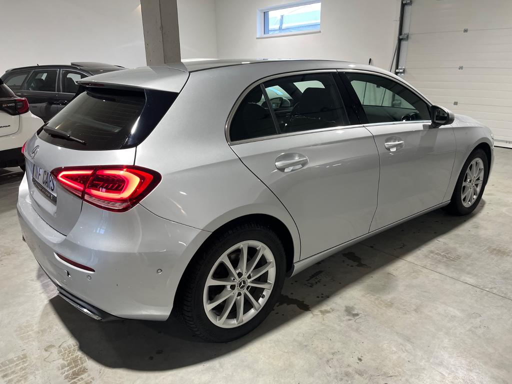 Mercedes-Benz A 220
