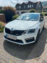 Skoda Octavia Kombi VRS Sonderedition Challenge - Skoda Octavia: Vrs