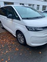 Volkswagen T7 Multivan 2.0 TDI//GARANTIE//1.Hand - VW T7 Multivan Gebrauchtwagen in Hamburg