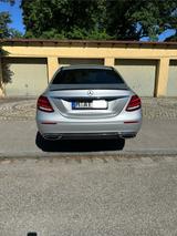 Mercedes-Benz E 220 d Autom. - - Mercedes-Benz E 220 Gebrauchtwagen in München