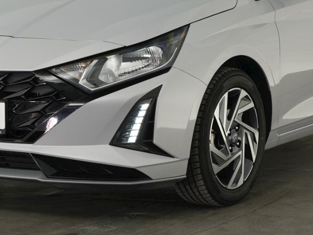 i20 FACELIFT T-GDi TREND DCT+NAVI+RÜCKFAHRKAMERA