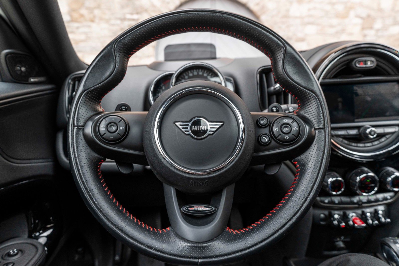 Fahrzeugabbildung MINI Cooper S Countryman ALL4 HUD H&K KAM LED PANO