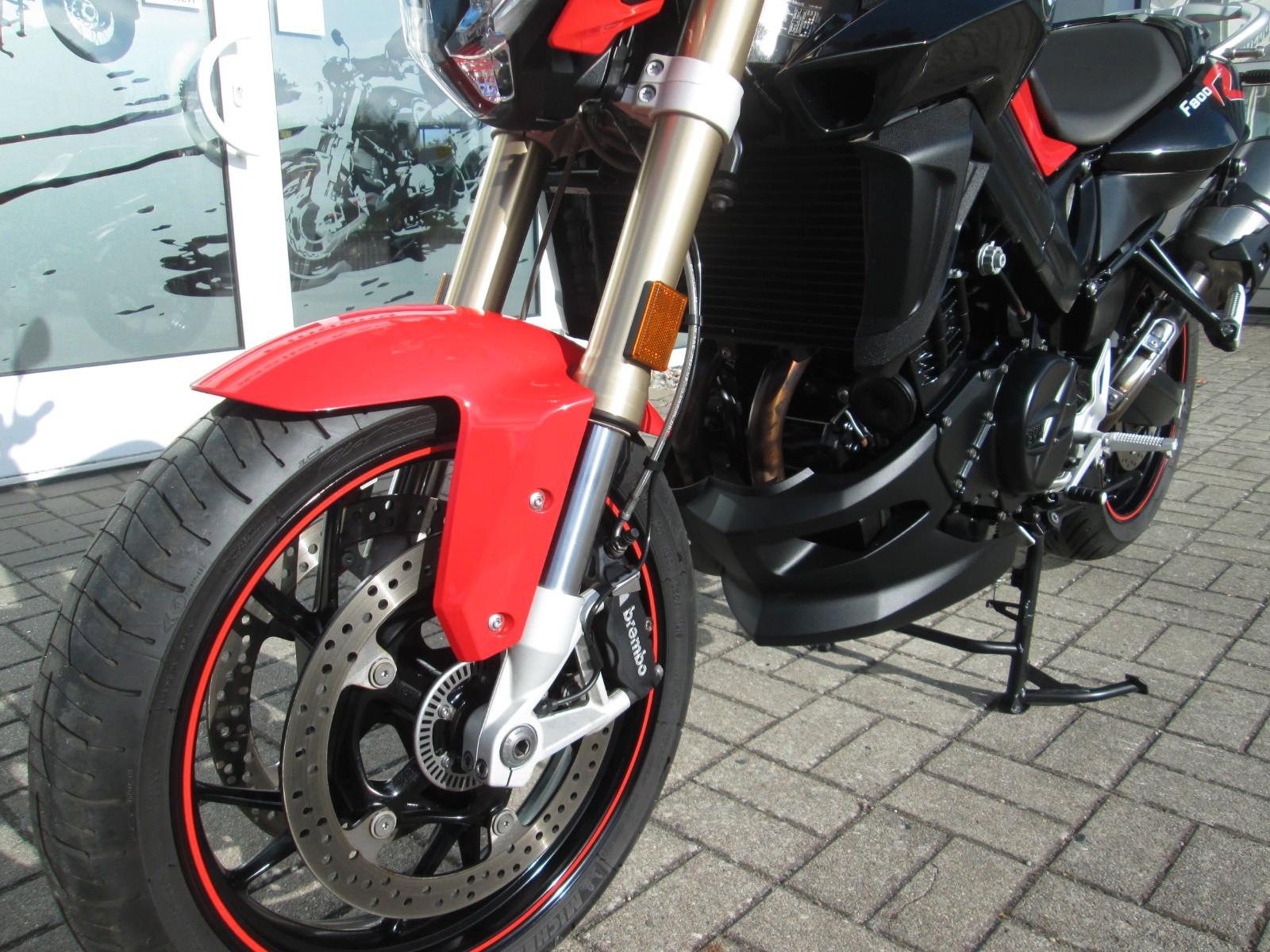 BMW F 800 R / ABS / Dynamik-Tourenpaket / wenig km