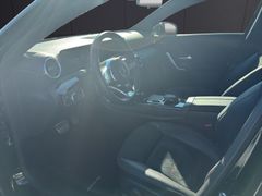 Mercedes-Benz A 180 AMG Line