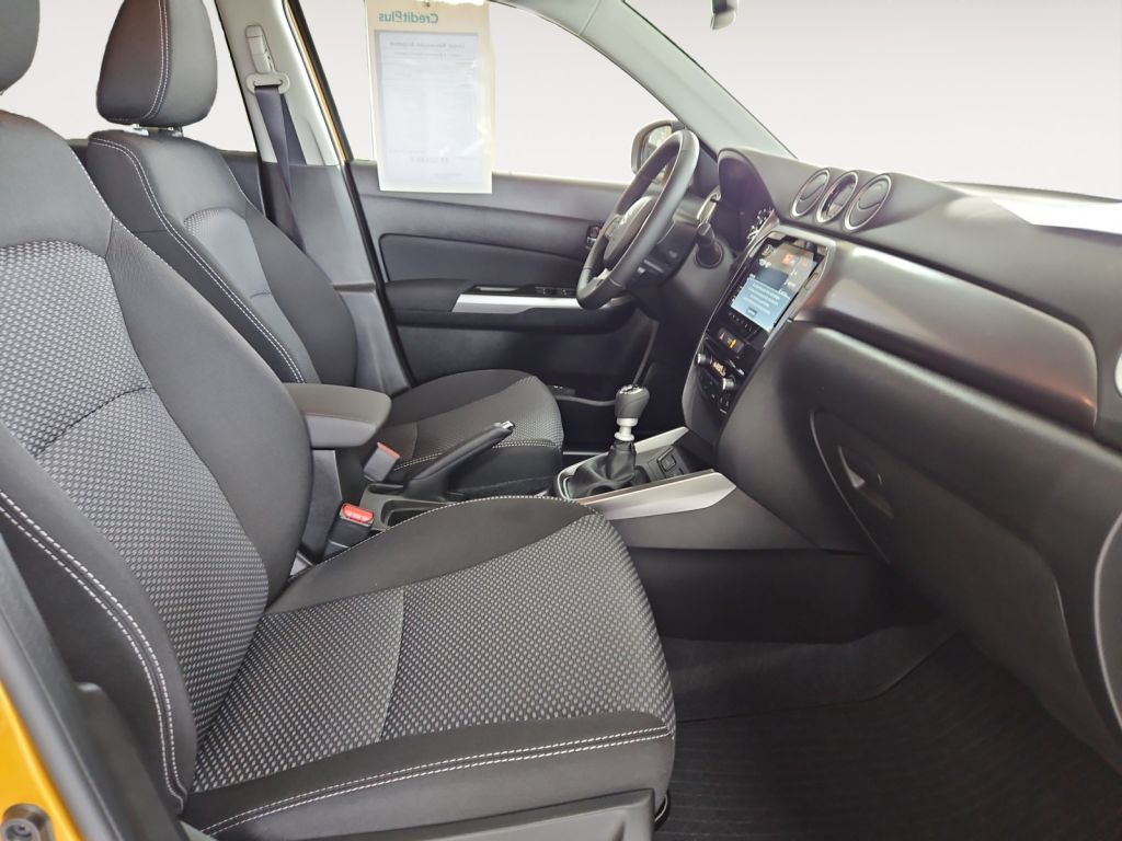 Fahrzeugabbildung Suzuki Vitara 1.4 Comfort LED Navi Sitzheizung DAB+PDC
