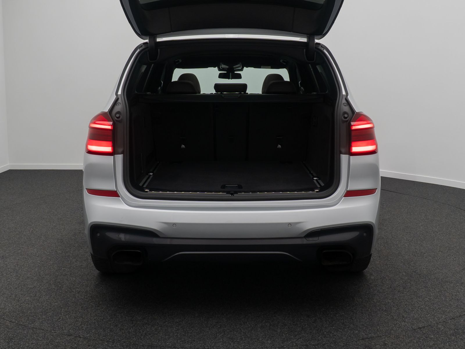 Fahrzeugabbildung BMW X3 M40i H/K 360&deg;DisplKey ACC HUD Panorama 20Zoll