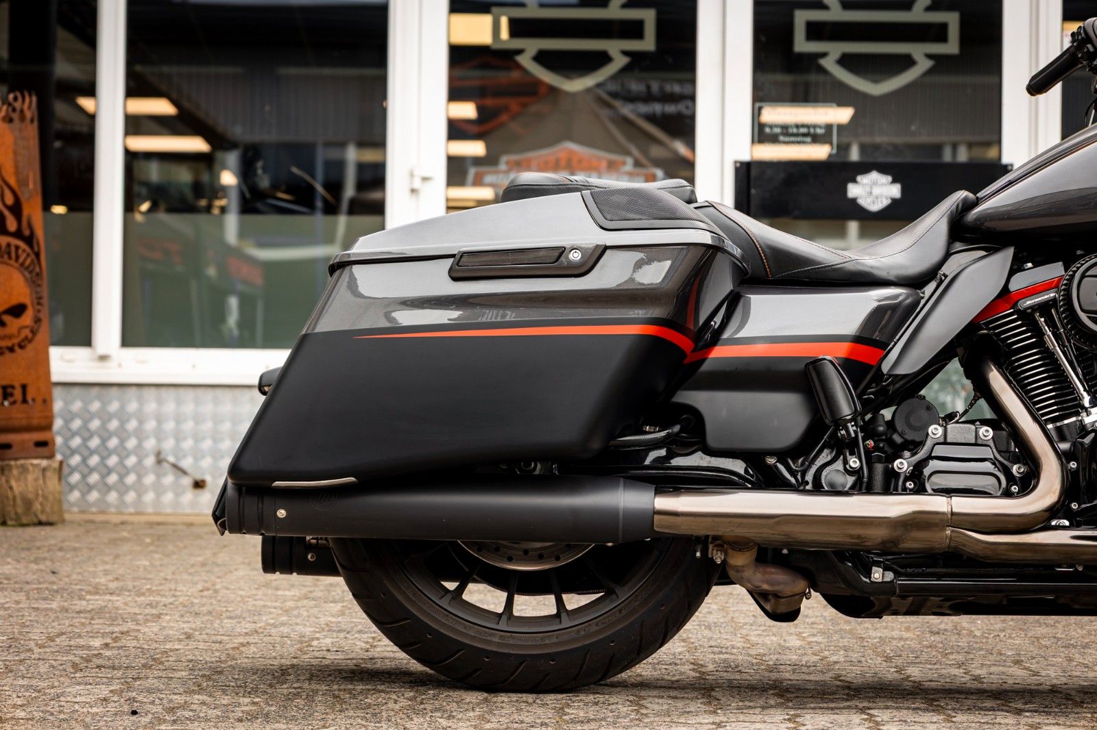 Fahrzeugabbildung Harley-Davidson CVO STREET GLIDE 117 FLHXSE - KESSTECH