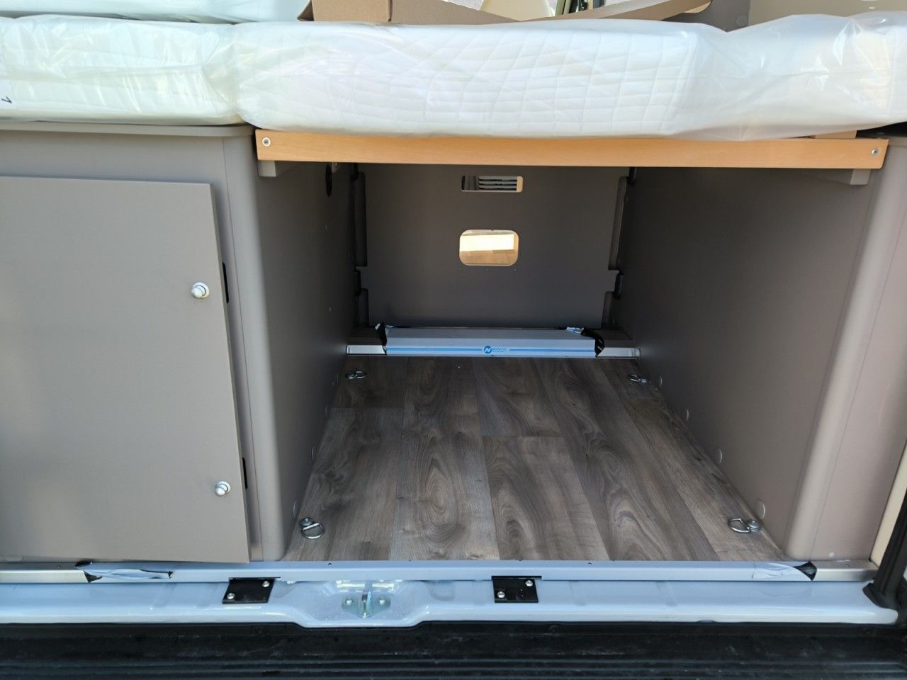 Fahrzeugabbildung LMC Innovan 540 Fiat Automatik Markise Skyroof