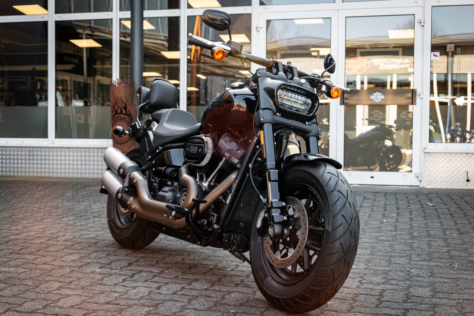 Fahrzeugabbildung Harley-Davidson FXFBS FAT BOB 114 CUI SOFTAIL