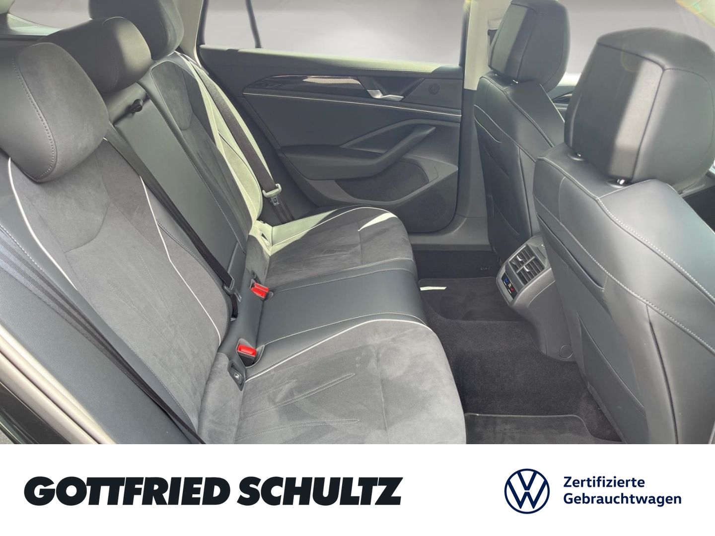 Volkswagen Passat Variant - Bild 9