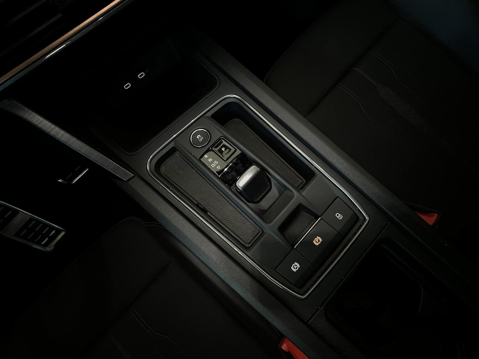 Cupra Leon 2.0 TSI VZ Limo*PANO*BEATS*R-KAMERA*MATRIX*