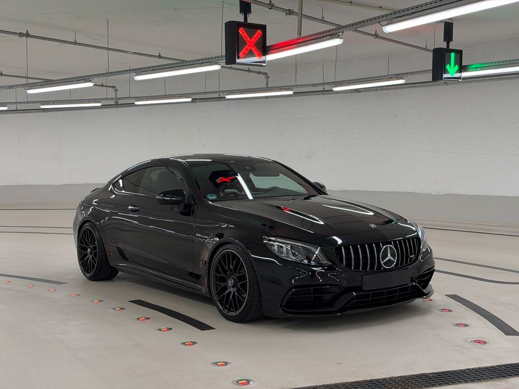 Image of Mercedes-Benz C 63 AMG