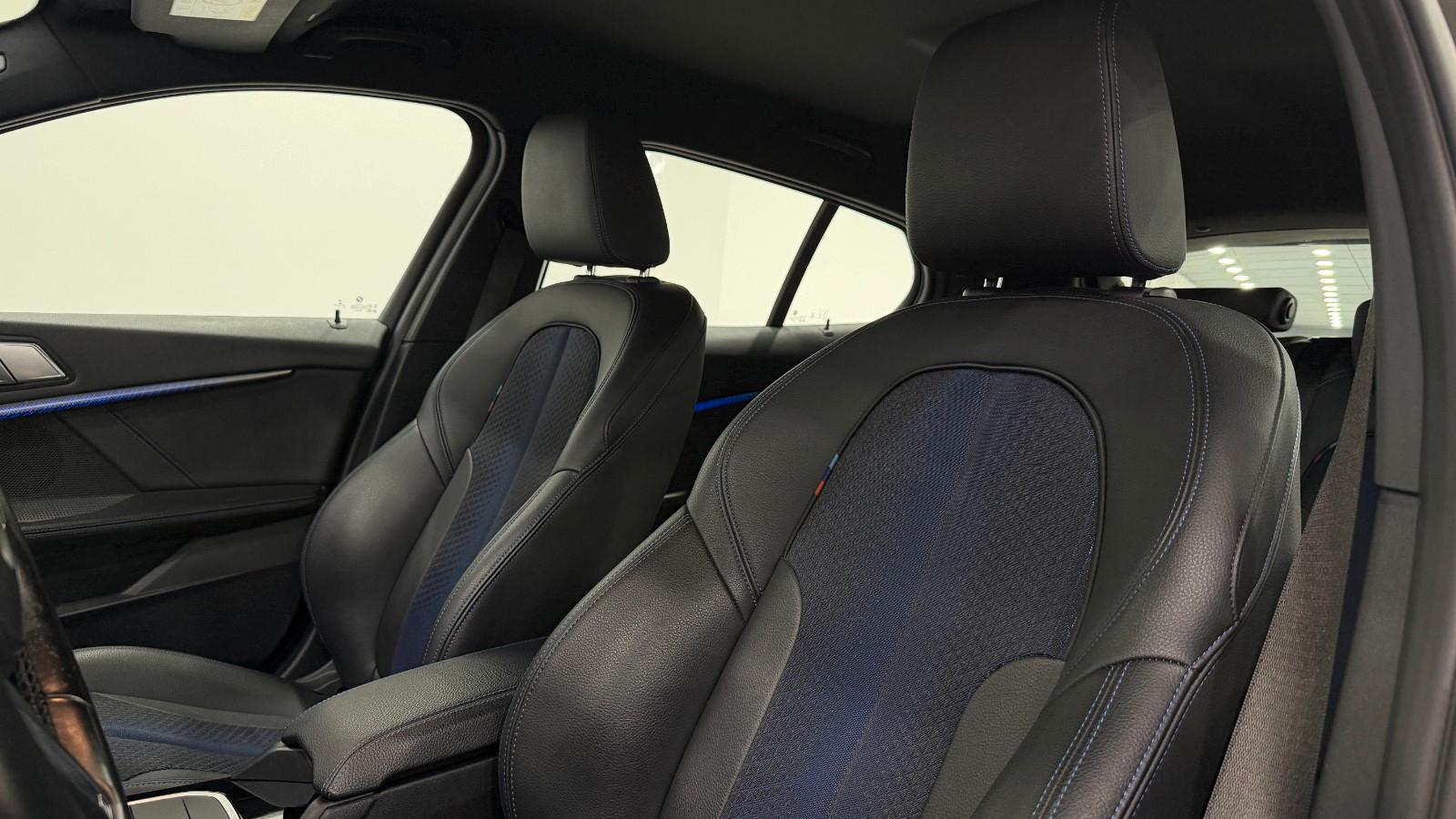 BMW 120i M Sport/HiFi/LED/LC-Prof./Navi/CarPlay/DAB