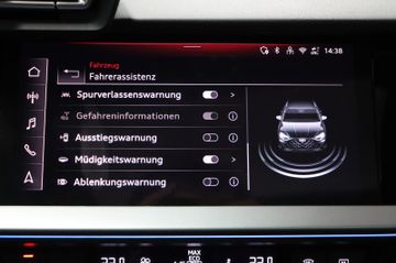 Fahrzeugverkauf 23 Audi A3 Sportback 35 TFSI S line Matrix Sonos Pano