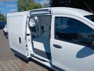 Bild 9 Dacia Dokker Express*AHK*DAB*NAV*ALLWETTER*1.HA*MwSt*