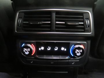 Audi Q7 - 10