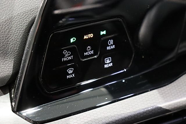 Golf GTI 8 VIII Clubsport 2.0l 300PS DSG LED KAM
