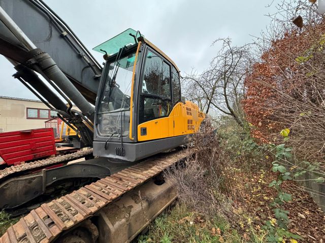 Volvo EC360CL